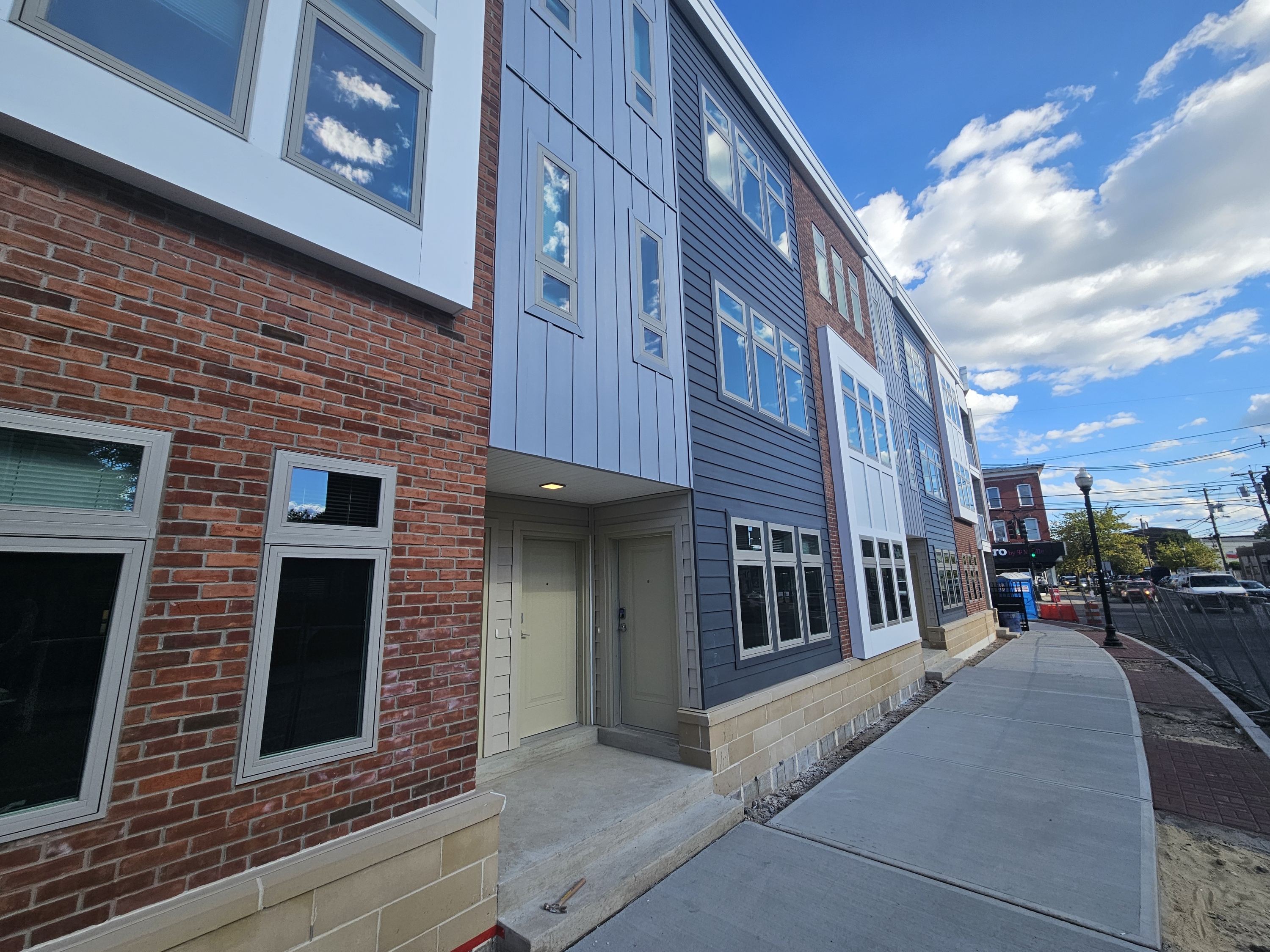 200 Hamilton Avenue - 101